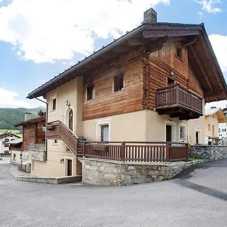 Apartment La Baitina App D Livigno